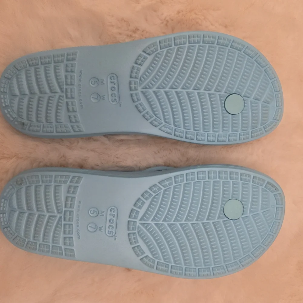 Crocs Blue Flip Flops - Picture 6 of 6